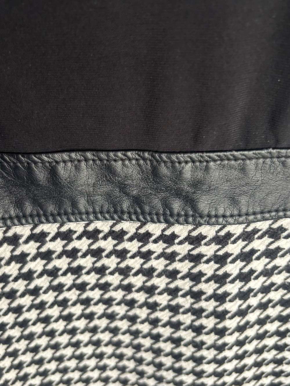 Lauren Ralph Lauren Black & Houndstooth Long-Sleeve Dress - Picture 4 of 4